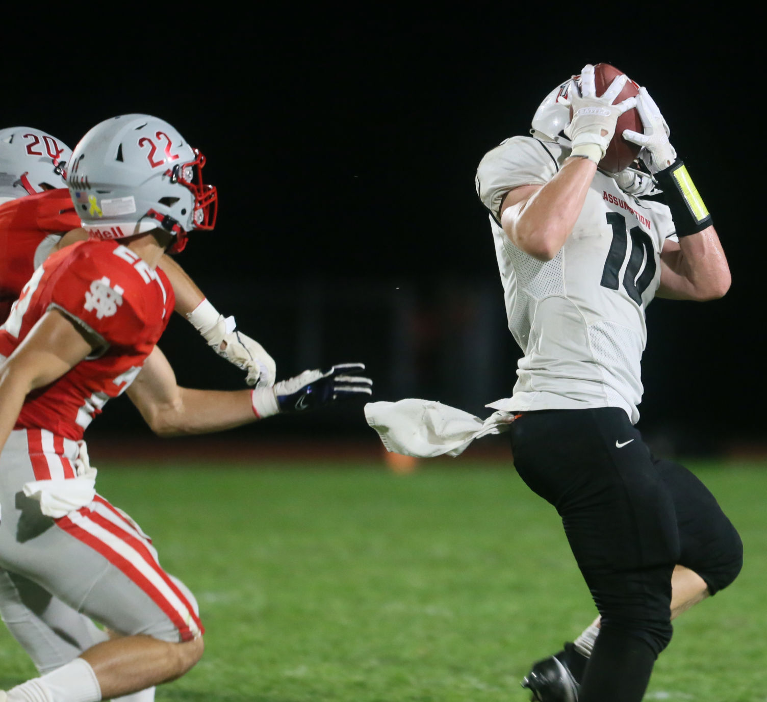 091021-qc-spt-assum-ns fball-24.JPG